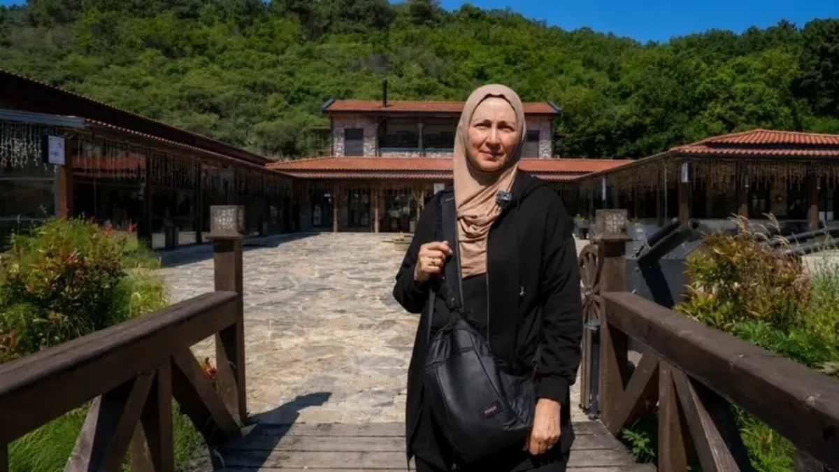 atv dizileri izleyen ABD'li Kristy Kous Müslüman oldu