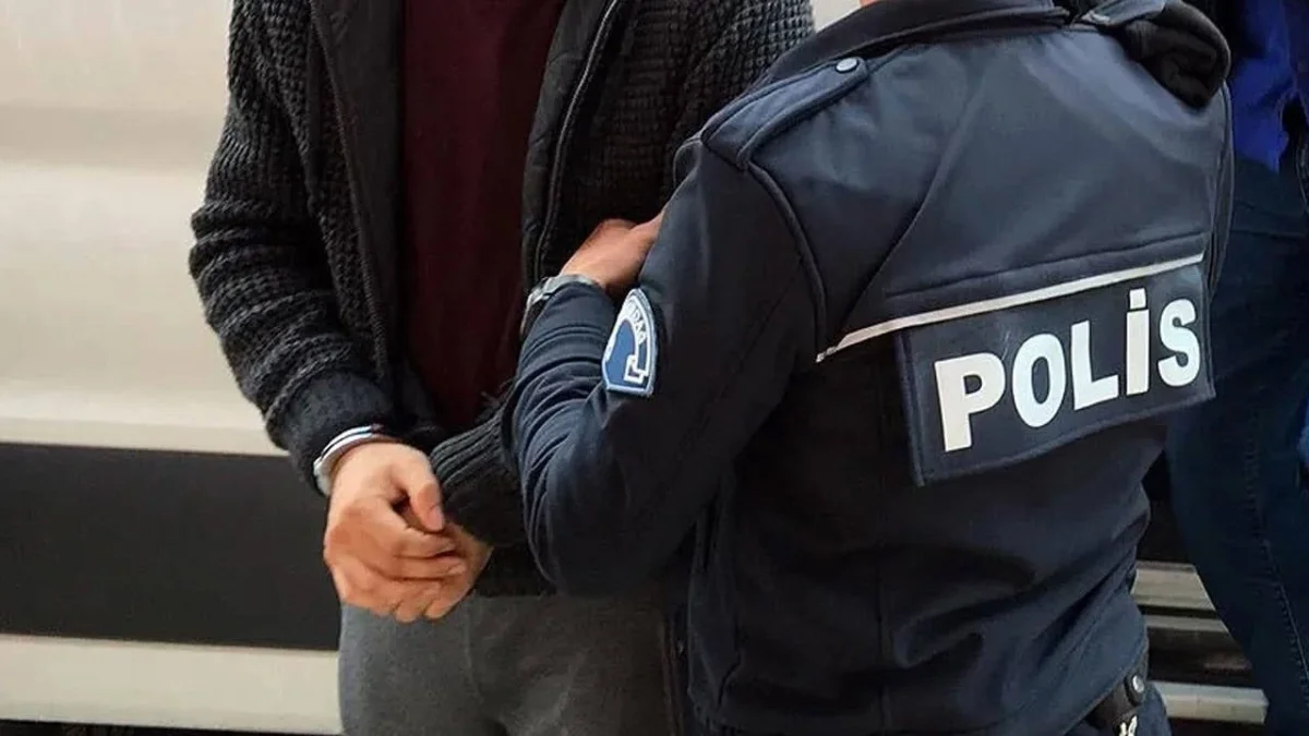 Kırmızı bültenle aranan hükümlü Samsun'da yakalandı