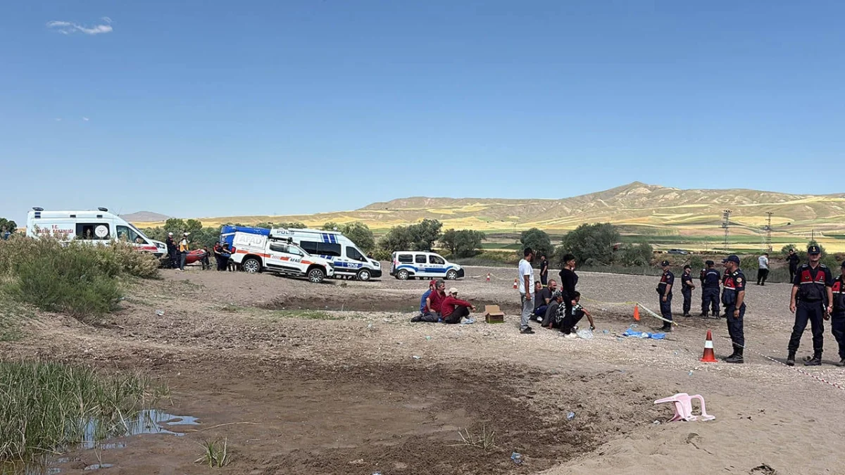 4 gündür aranıyordu: Kızılırmak'ta kaybolan 15 yaşındaki Gülseren'in cansız bedeni bulundu