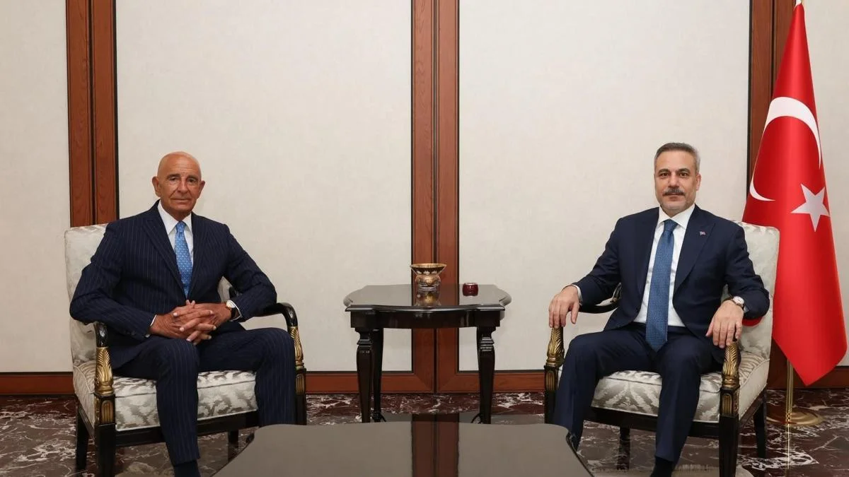 SON DAKİKA! Dışişleri Bakanı Fidan, ABD Ankara Büyükelçisi Barrack'ı kabul etti