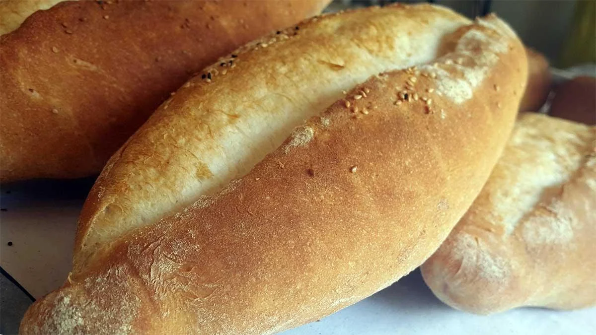 Rüyada Ekmek Görmek Ne Anlama Gelir? Rüyada Ekmek Yemek, Ekmek Almak Neye İşarettir?