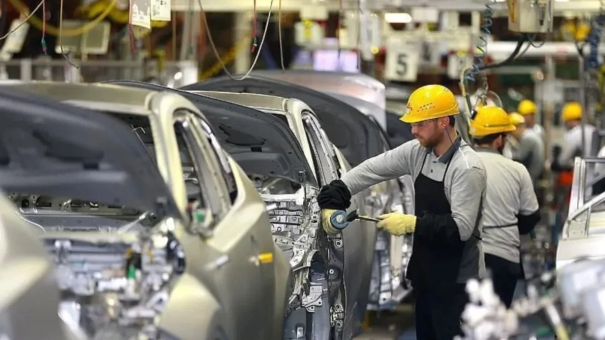 Otomotiv ihracatı yılın ilk yarısında 20,8 milyar dolara ulaştı
