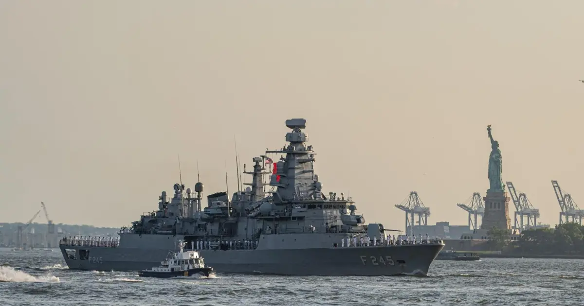New York'ta TCG Oruçreis rüzgarı