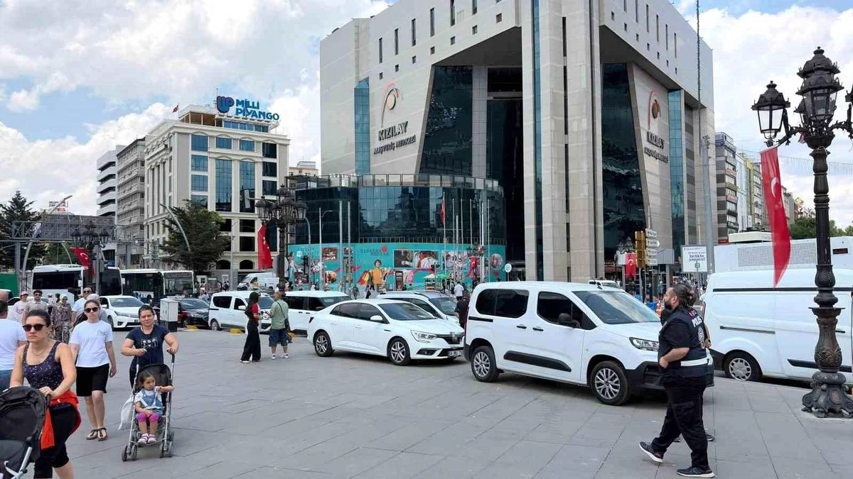 Ankara'da NATO Zirvesi için Güvenlik Önlemleri Artırıldı