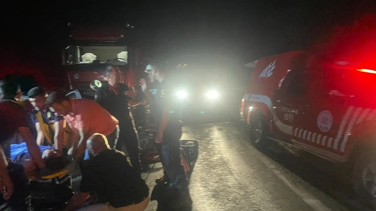 Malatya’da TIR ile otomobil çarpıştı: 3 kişi hayatını kaybetti